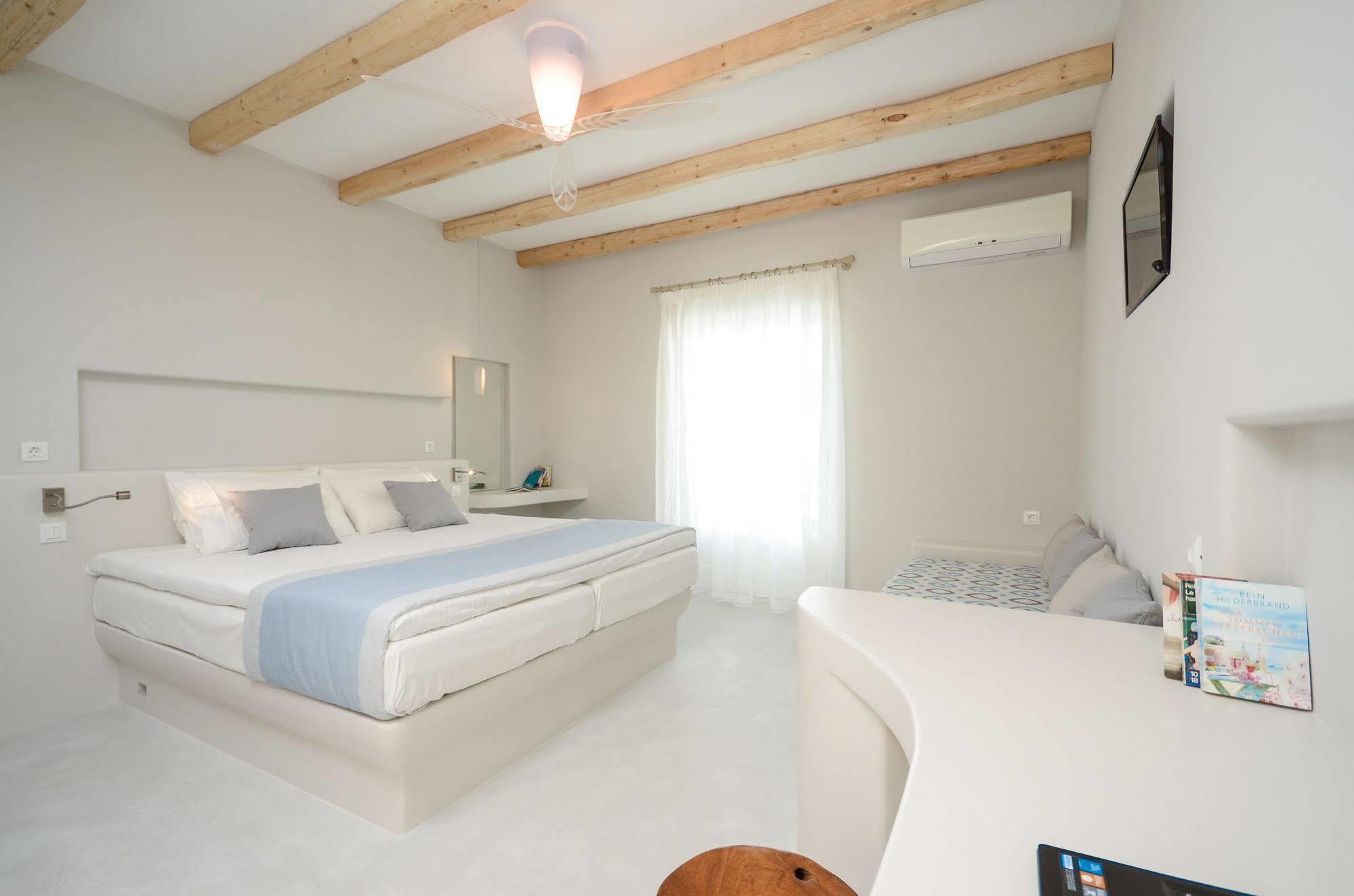 Naxos City Antony Suites And Residences (Adults Only) מראה חיצוני תמונה
